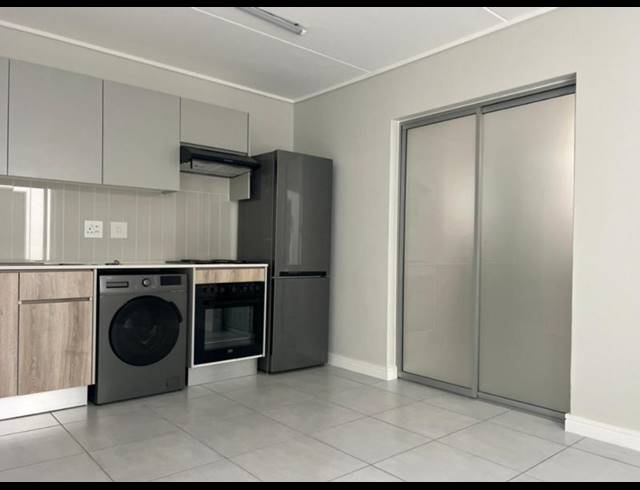 1 BEDROOM PROPERTY TO RENT IN MOOIKLOOF
